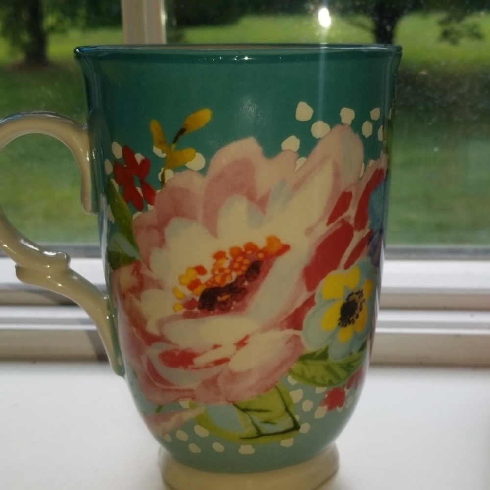 The Pioneer Woman Stoneware Mug